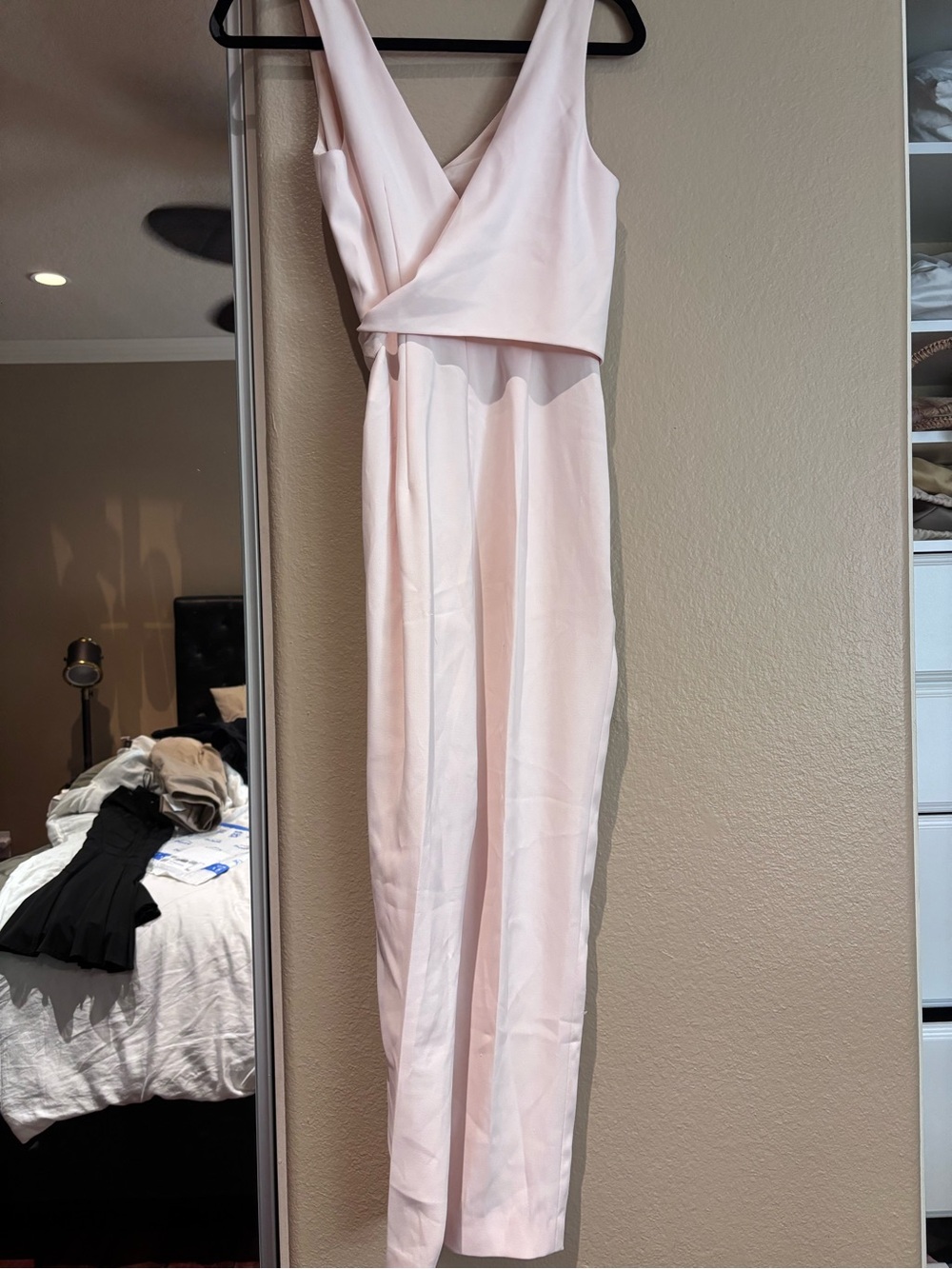 Club Monaco Light Pink Sleeveless V-Neck Jumpsuit